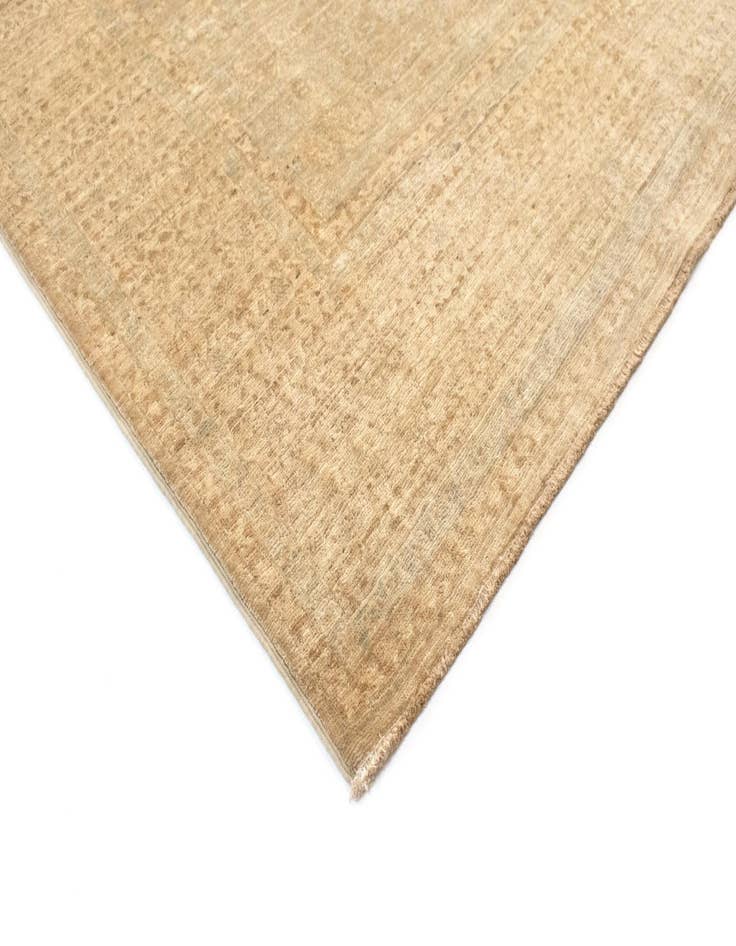 Detail image of  4' 10 x 6' 11 Amina Wool Rug