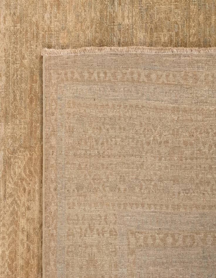 Detail image of  4' 10 x 6' 11 Amina Wool Rug