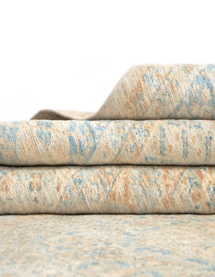 Detail image of  8' 2 x 9' 9  Hand Knotted Amina Rug