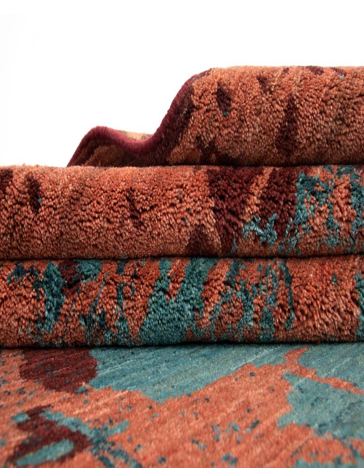 Detail image of  5' 5 x 7' 9 Anar Wool Rug