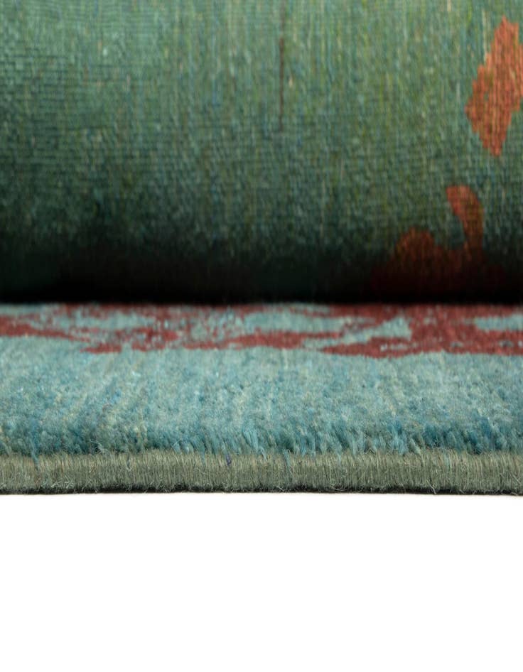 Detail image of  5' 5 x 7' 9 Anar Wool Rug