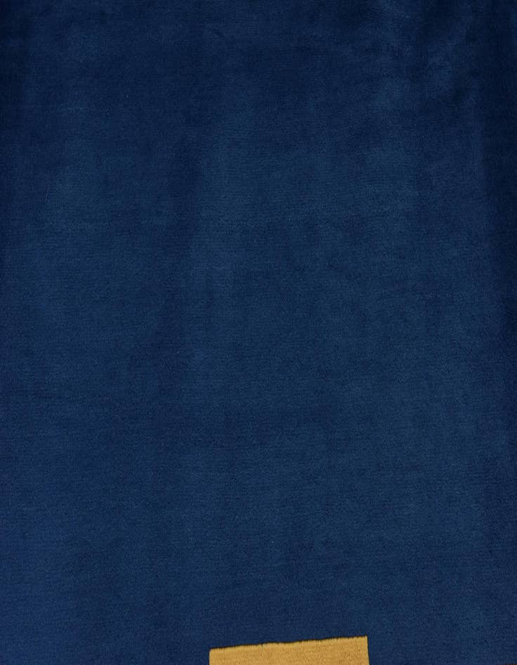 Detail image of 8' x 11' 7 Hand Knotted Antique Finish Wool Rug