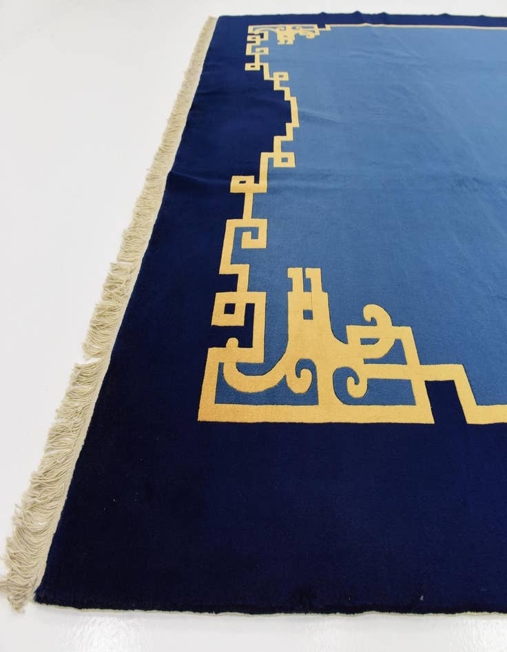 Detail image of 8' x 11' 7 Hand Knotted Antique Finish Wool Rug