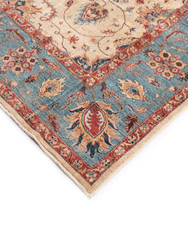 Detail image of  8' 3 x 11' 4 Ariana Fine Wool Rug