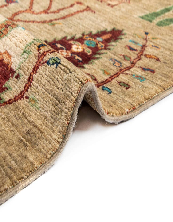 Detail image of  5' 10 x 8' Ariana Wool Rug