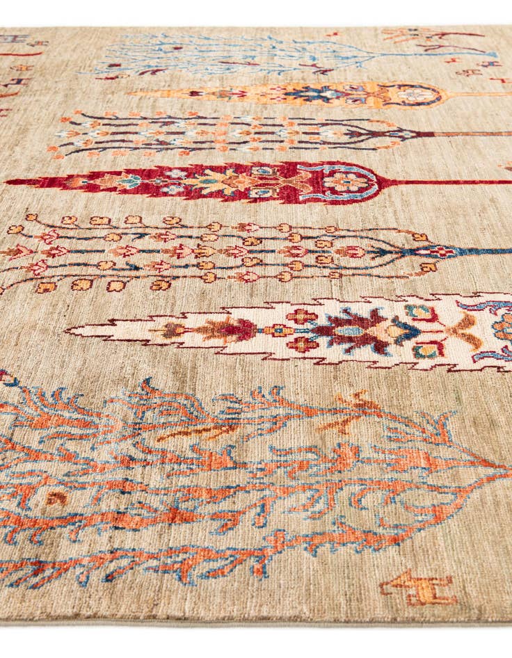 Detail image of  5' 9 x 8' 5 Ariana Wool Rug