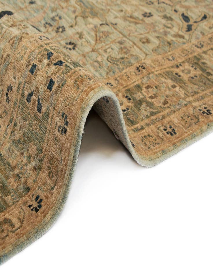 Detail image of  4' 1 x 5' 10 Ariana Ziegler Rug