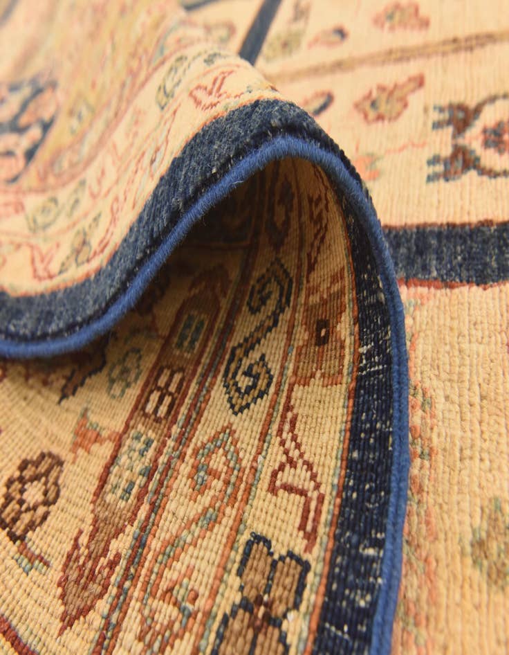 Detail image of  7' 1 x 9' 10  Hand Knotted Ariana Ziegler Rug