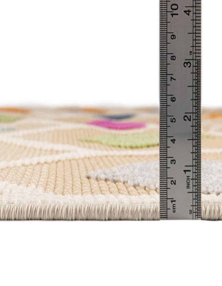 Detail image of  7' 10 x 10'  Washable Aruba Indoor / Outdoor Rug