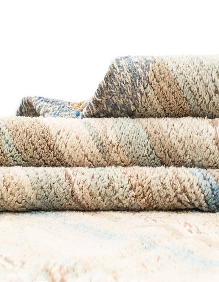 Detail image of  9' 6 x 11' 9  Hand Knotted Beni Marok Rug