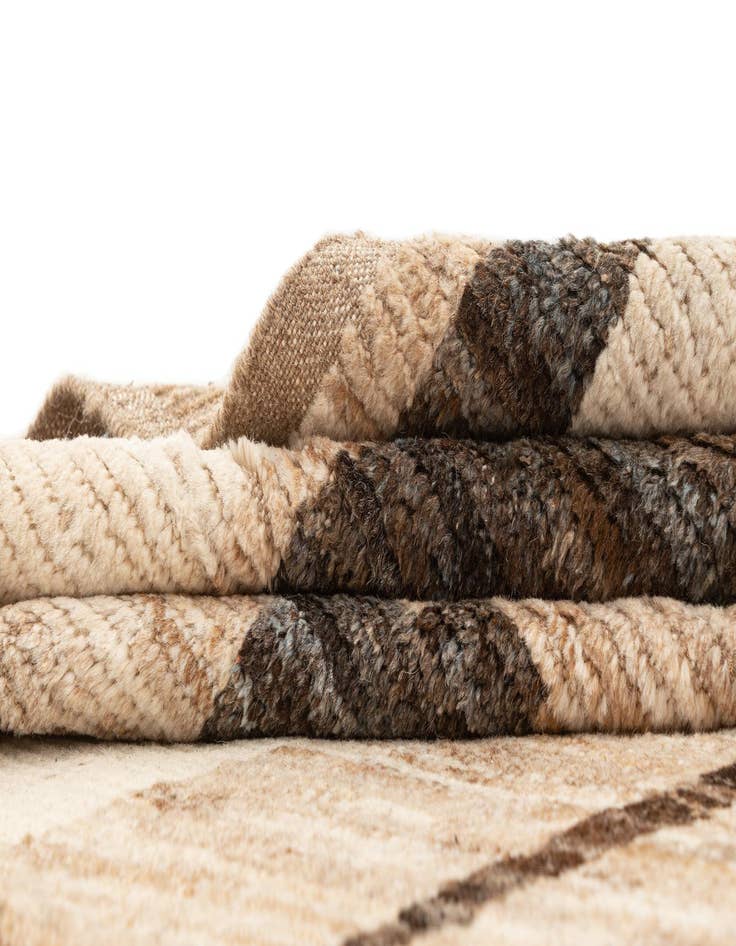 Detail image of  9' 9 x 14' 2  Hand Knotted Beni Marok Rug