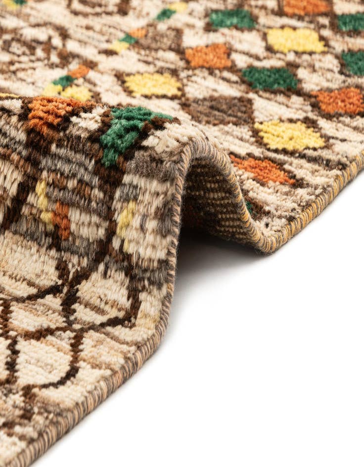 Detail image of  5' 5 x 7' 9 Beni Marok Rug