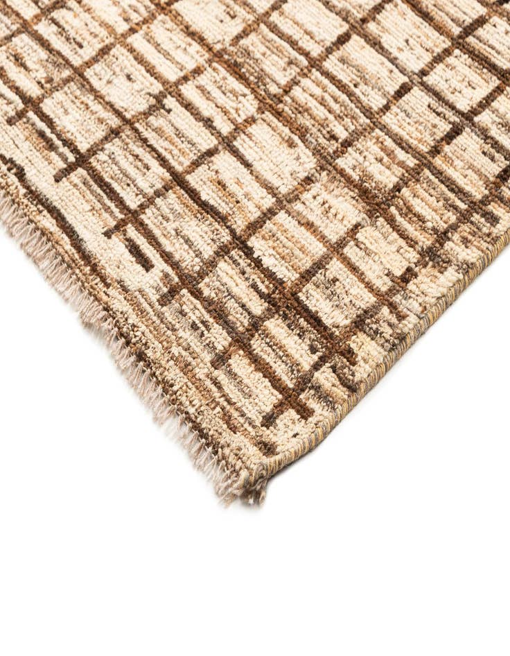 Detail image of  5' 5 x 7' 9 Beni Marok Rug