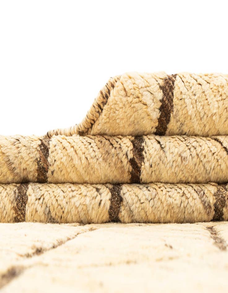 Detail image of  5' 10 x 7' 10 Beni Marok Rug