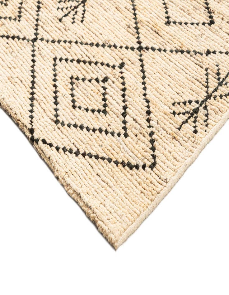 Detail image of  5' 7 x 7' 7 Beni Marok Rug