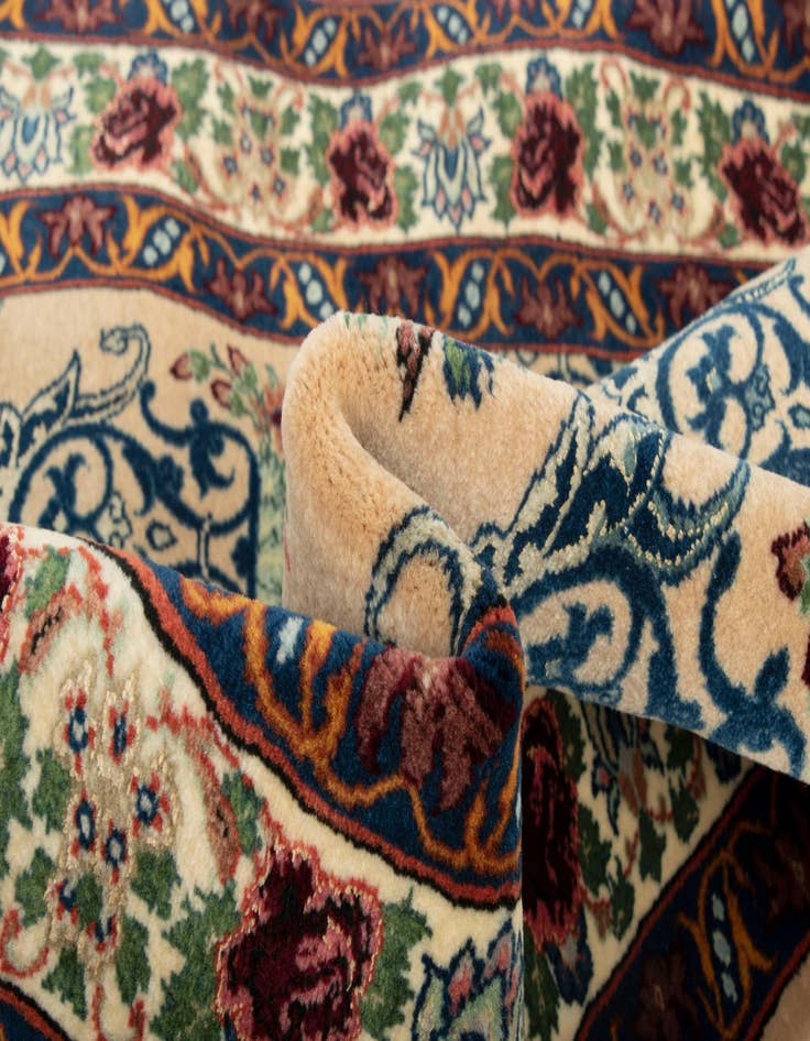 Detail image of  3' 3 x 4' 7  Hand Knotted Bidjar Persian Wool Rug