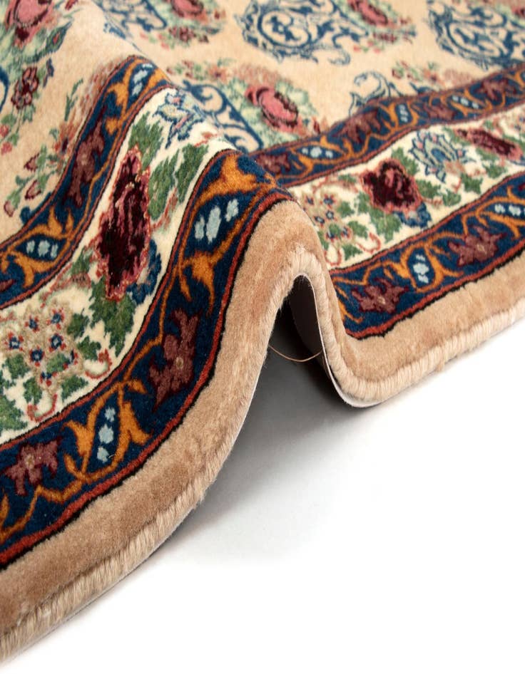 Detail image of  3' 3 x 4' 7  Hand Knotted Bidjar Persian Wool Rug