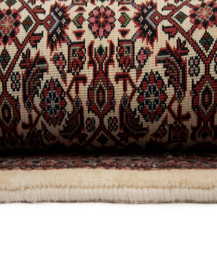 Detail image of  4' 10 x 7' 1 Bidjar With Silk Rug