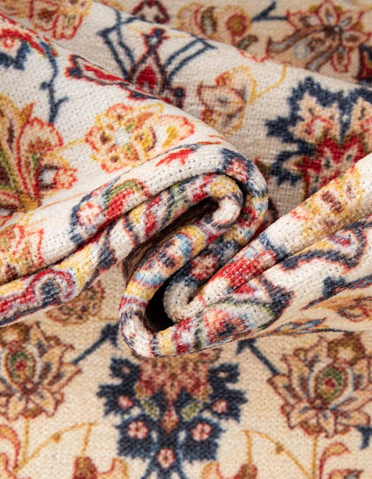Detail image of  6' 1 x 9' Boutique Rug