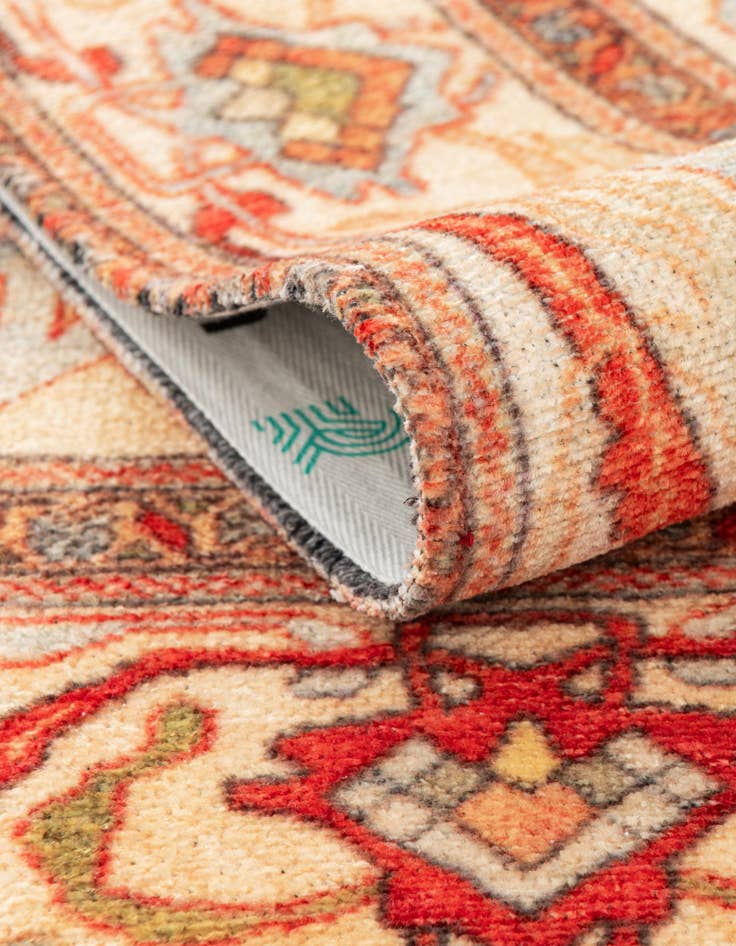 Detail image of  3' 11 x 5' 11 Boutique Rug