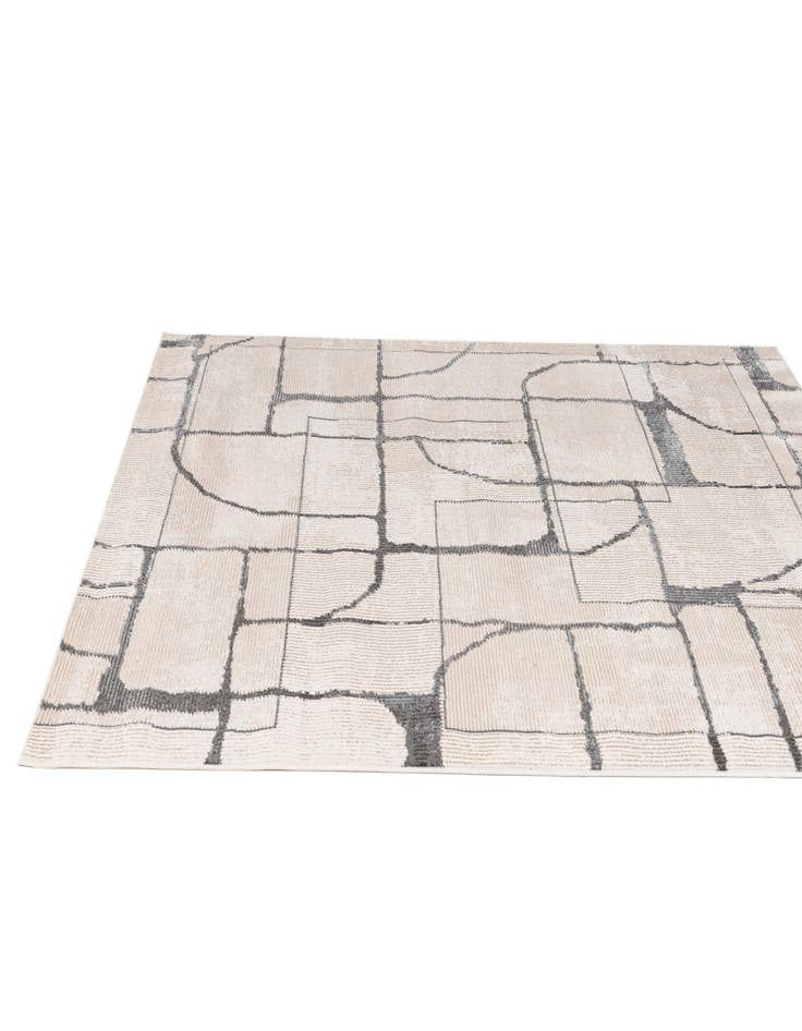 Detail image of 5' 2 x 7' 5 Caspian Rug