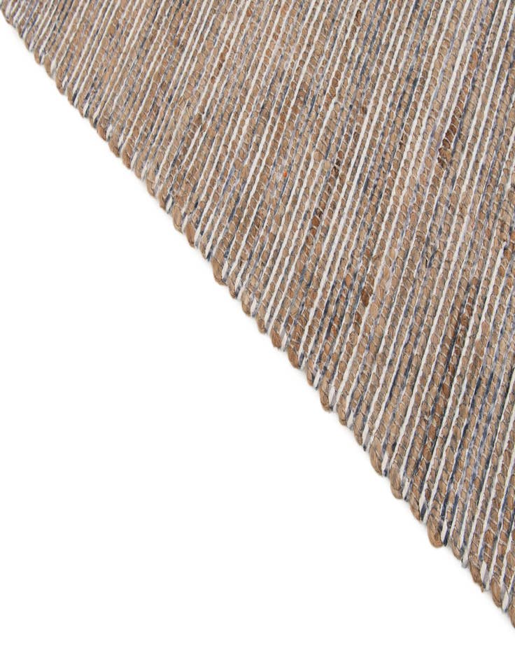 Detail image of  4' 1 x 6' Chenille Jute Rug