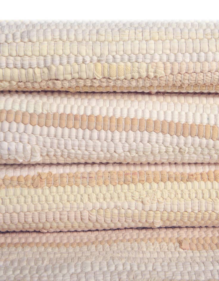 Detail image of  2' 2 x 3'  Hand Woven Chindi Cotton Rug