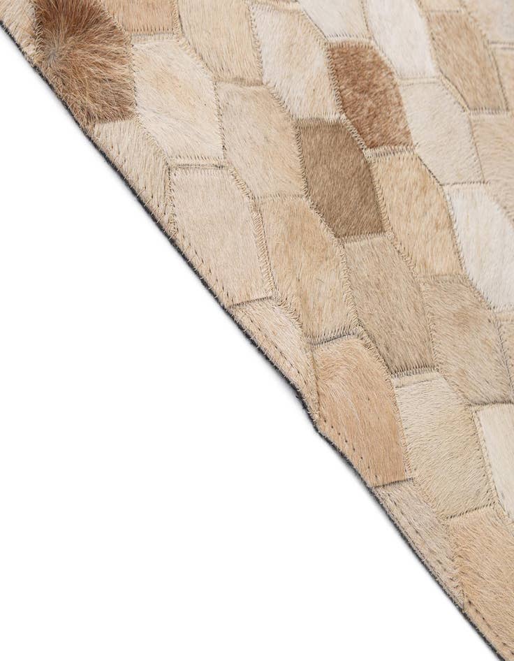 Detail image of  5' 9 x 8' Cowhide - Patchwork Rug