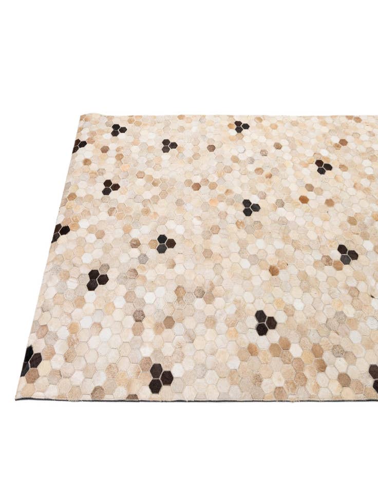 Detail image of  5' x 7' 11 Cowhide - Patchwork Rug