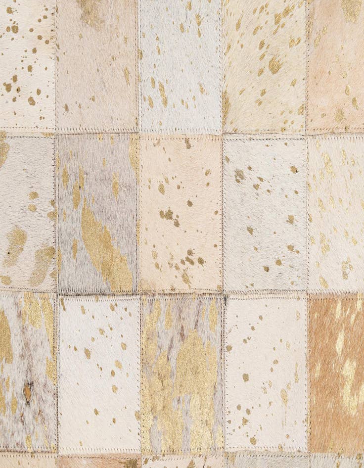 Detail image of  4' 11 x 7' 11 Cowhide - Patchwork Rug