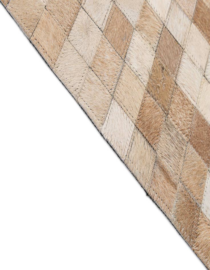Detail image of  5' x 7' 11 Cowhide - Patchwork Rug