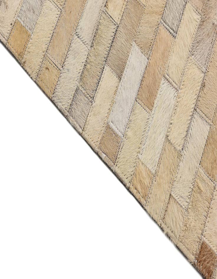 Detail image of 5' 4 x 7' 7 Cowhide Rug