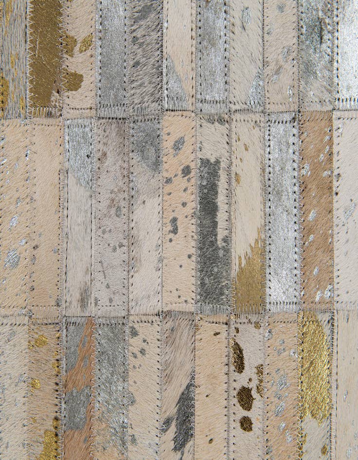 Detail image of  4' 10 x 8' 2 Cowhide Stocks Rug