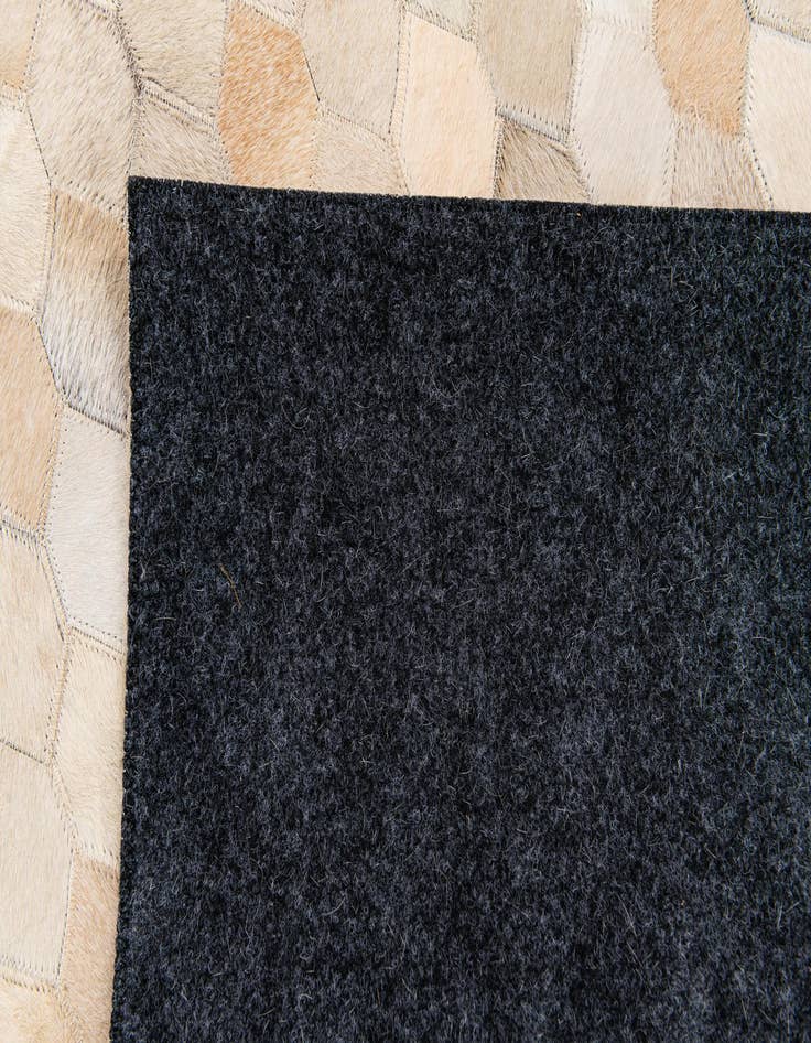 Detail image of  4' 8 x 6' 7 Cowhide Stocks Rug