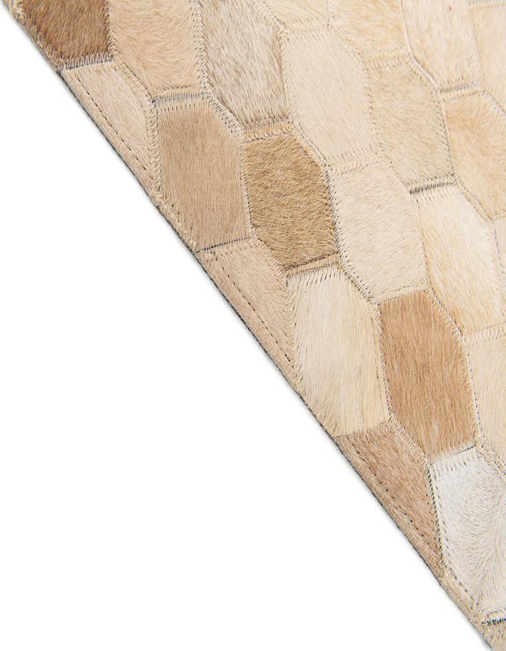 Detail image of  4' 6 x 6' 7 Cowhide Stocks Rug