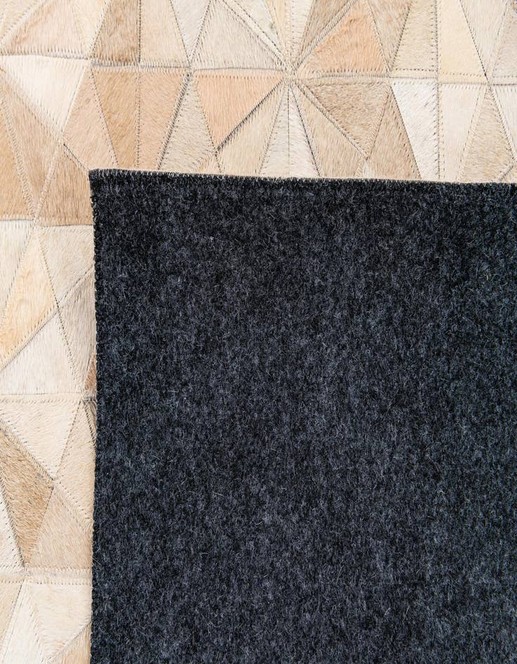Detail image of  4' 8 x 6' 7 Cowhide Stocks Rug