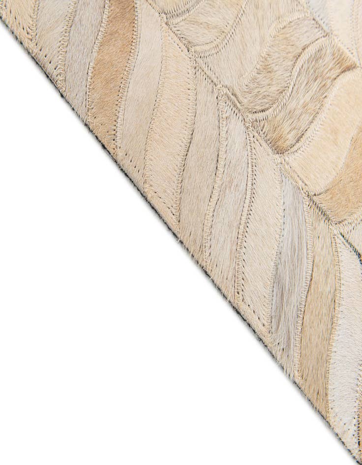 Detail image of  4' 8 x 6' 7 Cowhide Stocks Rug