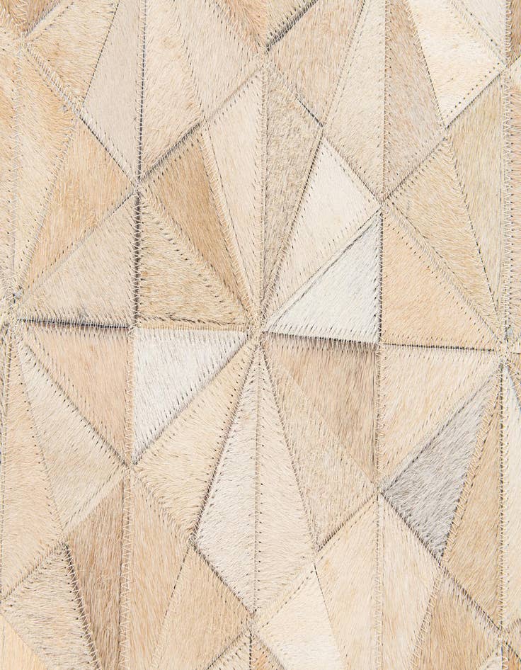 Detail image of  4' 9 x 6' 8 Cowhide Stocks Rug