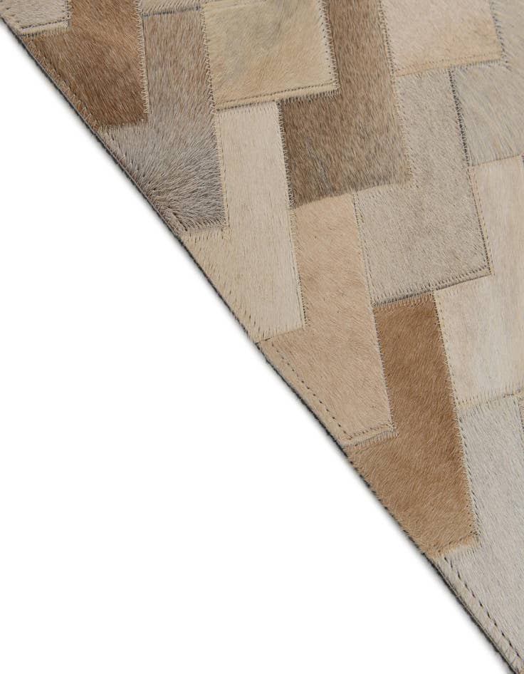 Detail image of  4' 1 x 5' 11 Cowhide Stocks Rug