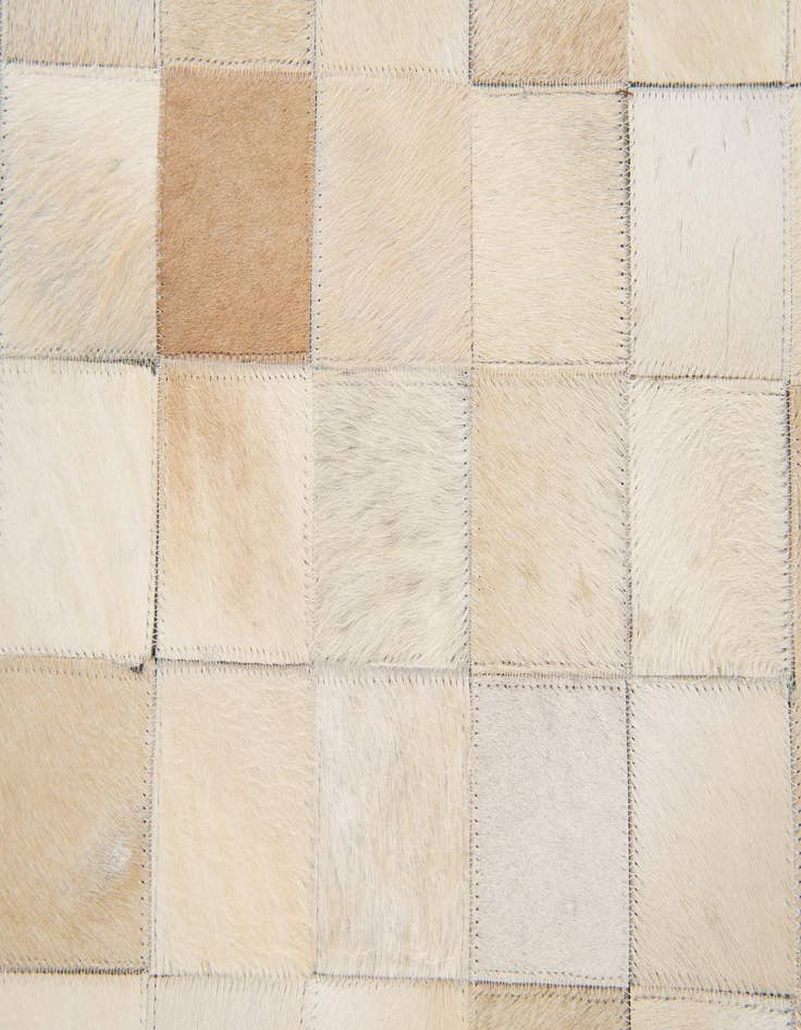 Detail image of  8' x 9' 10 Cowhide Stocks Rug