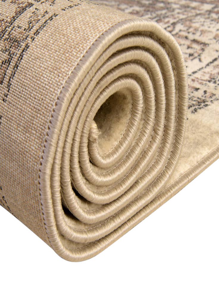 Detail image of  6' x 9' Dahlia Rug