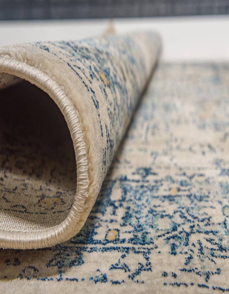 Detail image of  8' x 11' 4 Dahlia Rug