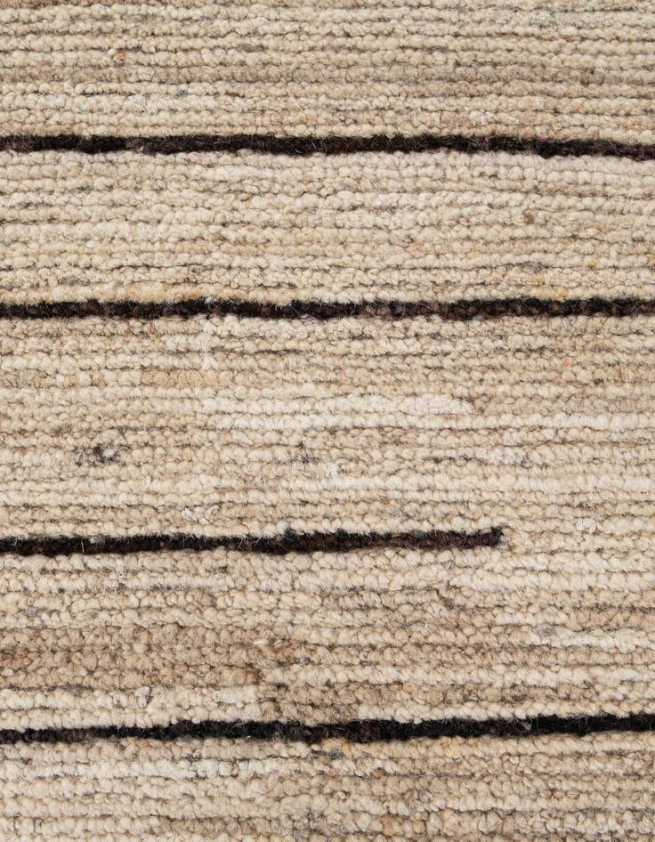 Detail image of  8' 3 x 9' 10  Hand Knotted Darya Wool Rug