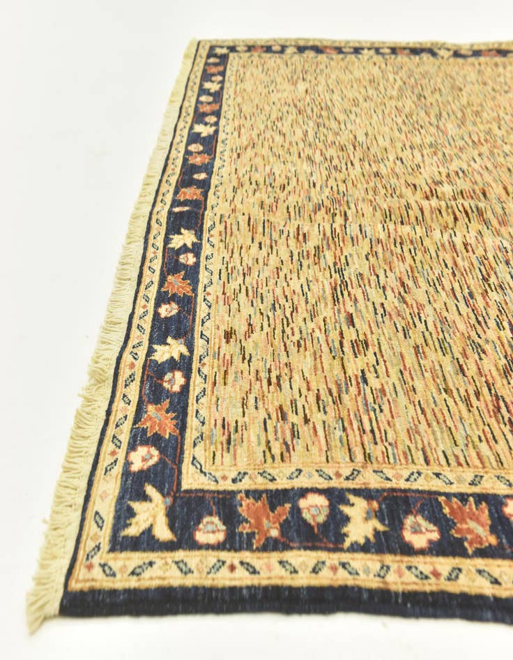 Detail image of  5' 6 x 7' 9  Hand Knotted Darya Rug