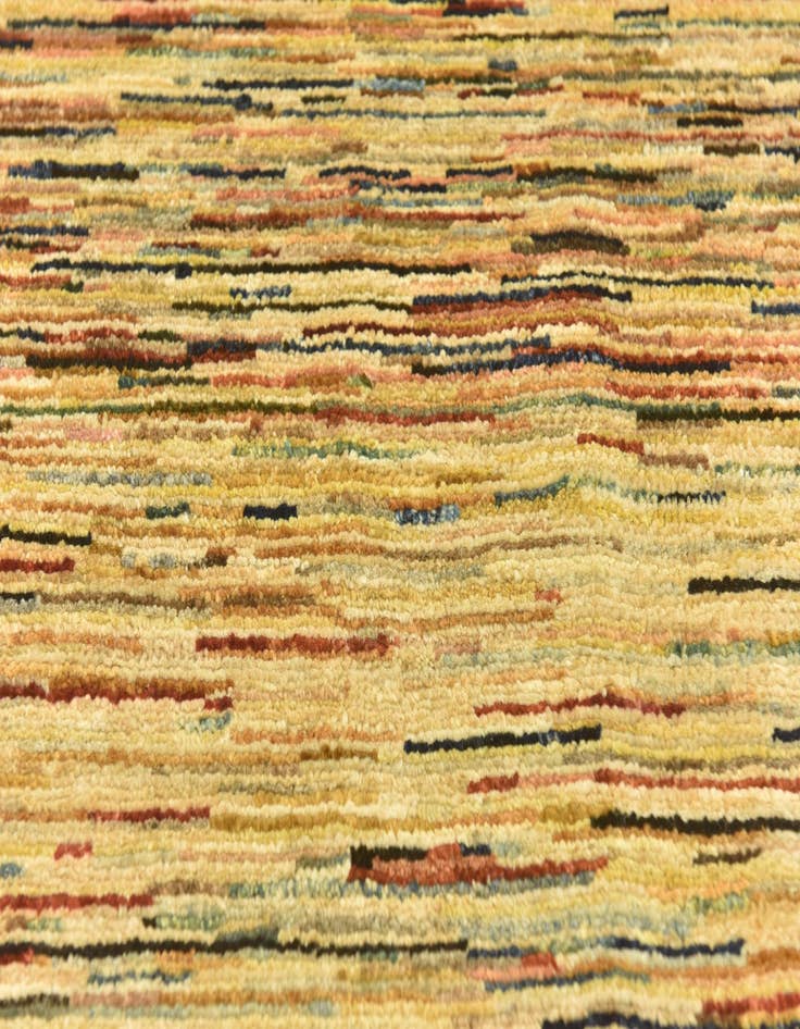 Detail image of  4' 2 x 6'  Hand Knotted Darya Rug