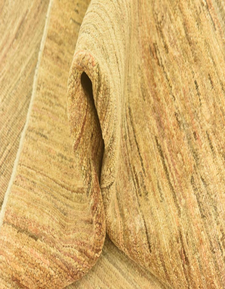 Detail image of  5' x 6' 5  Hand Knotted Darya Oriental Rug