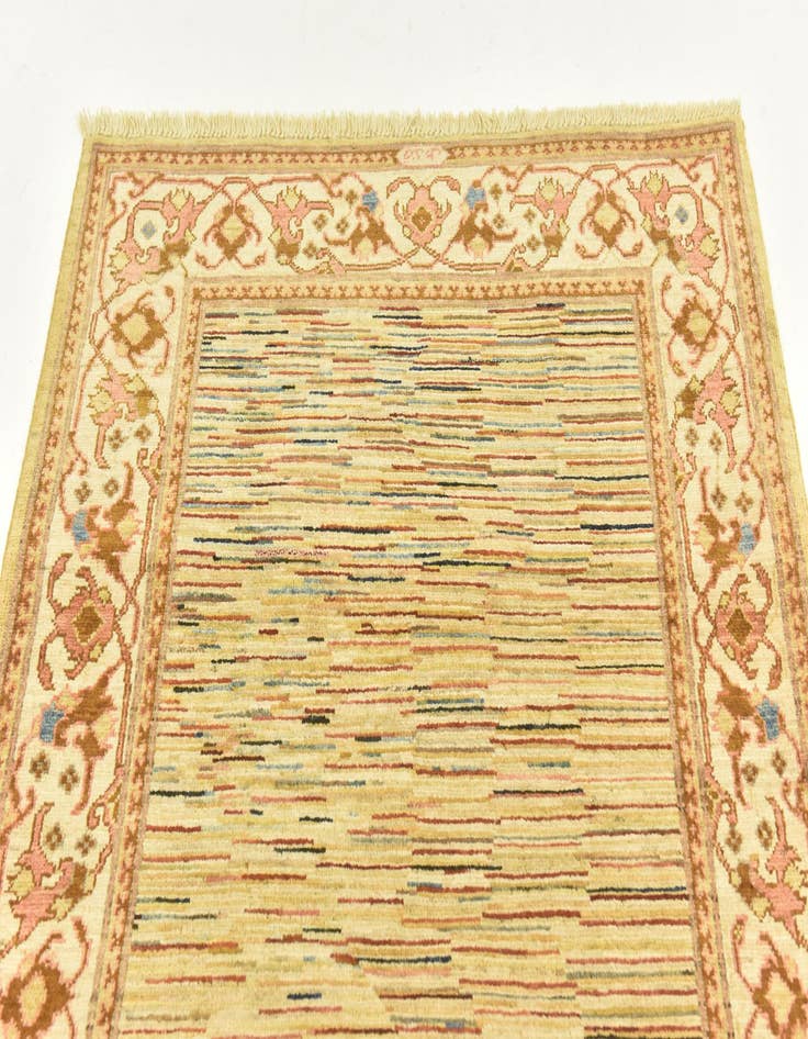 Detail image of  3' 9 x 5' 5  Hand Knotted Darya Oriental Rug