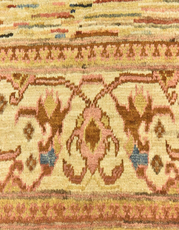 Detail image of  3' 9 x 5' 5  Hand Knotted Darya Oriental Rug