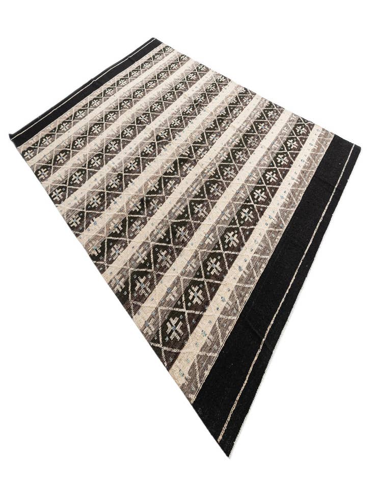 Detail image of  10' 4 x 14' 4  Hand Knotted Darya Wool Rug