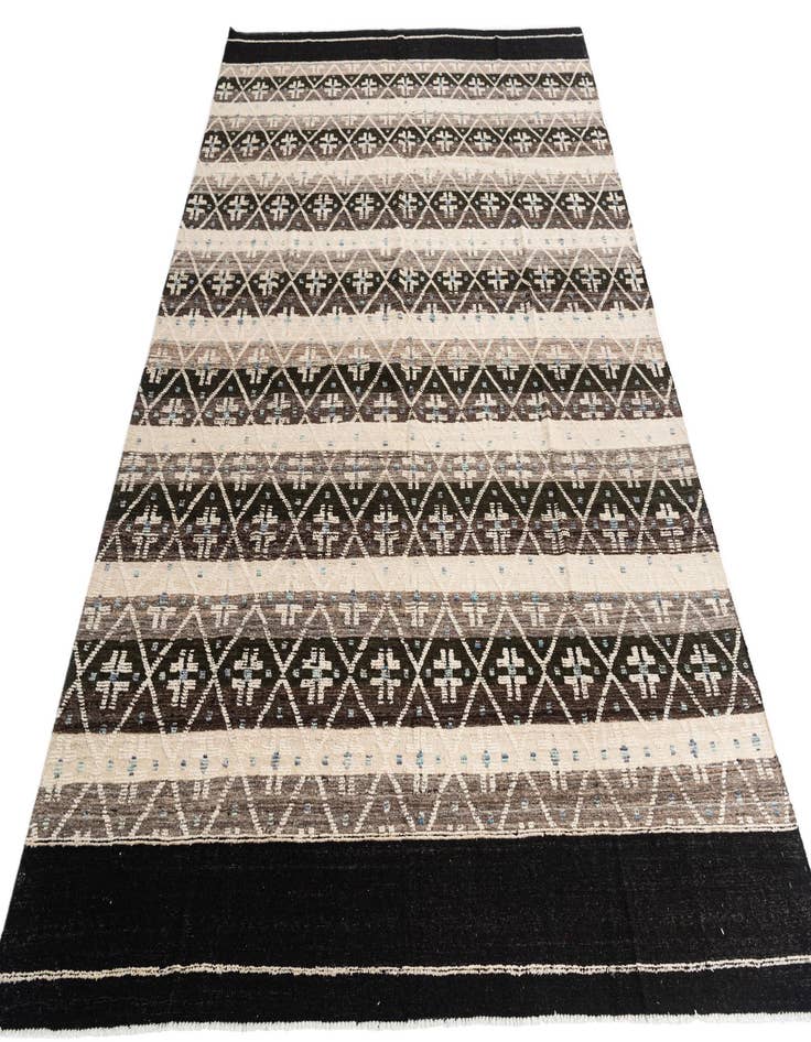 Detail image of  10' 4 x 14' 4  Hand Knotted Darya Wool Rug